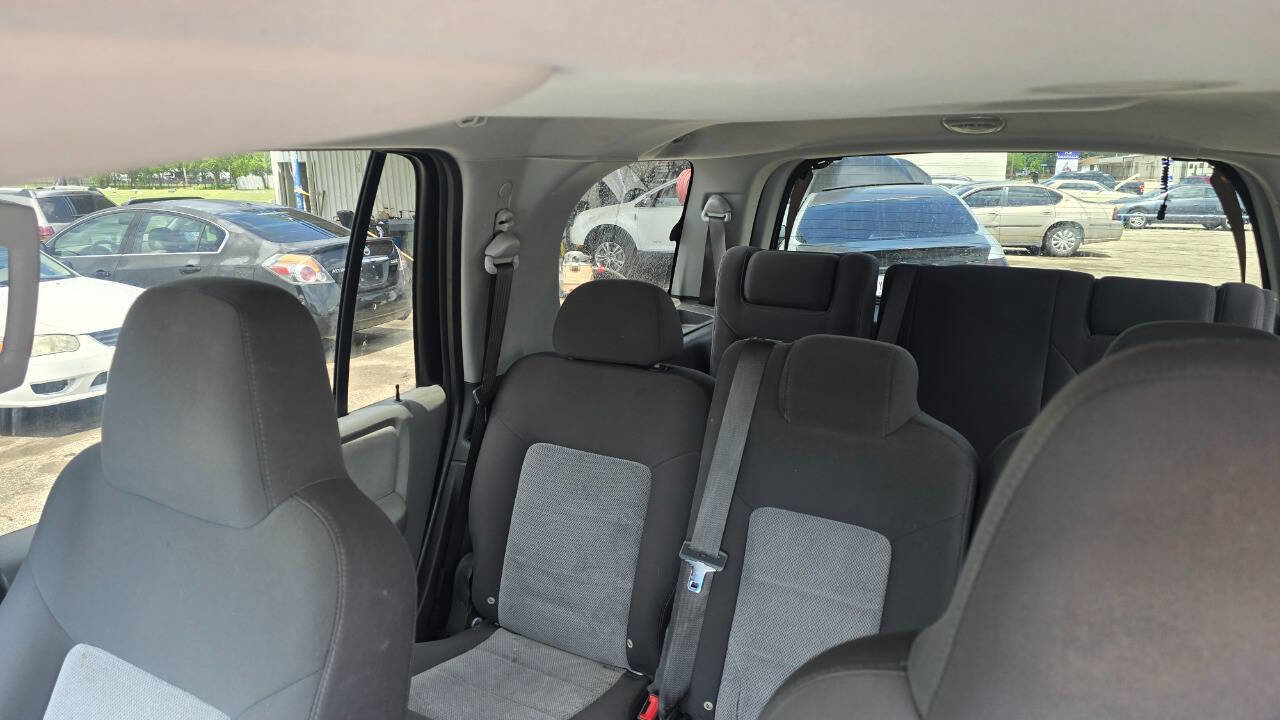Used 2004 Ford Expedition XLT RWD image 10