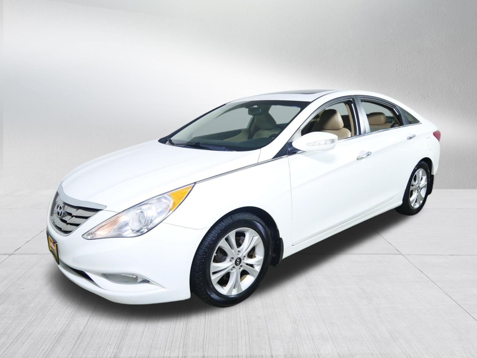 Used 2013 Hyundai Sonata Limited FWD image 3