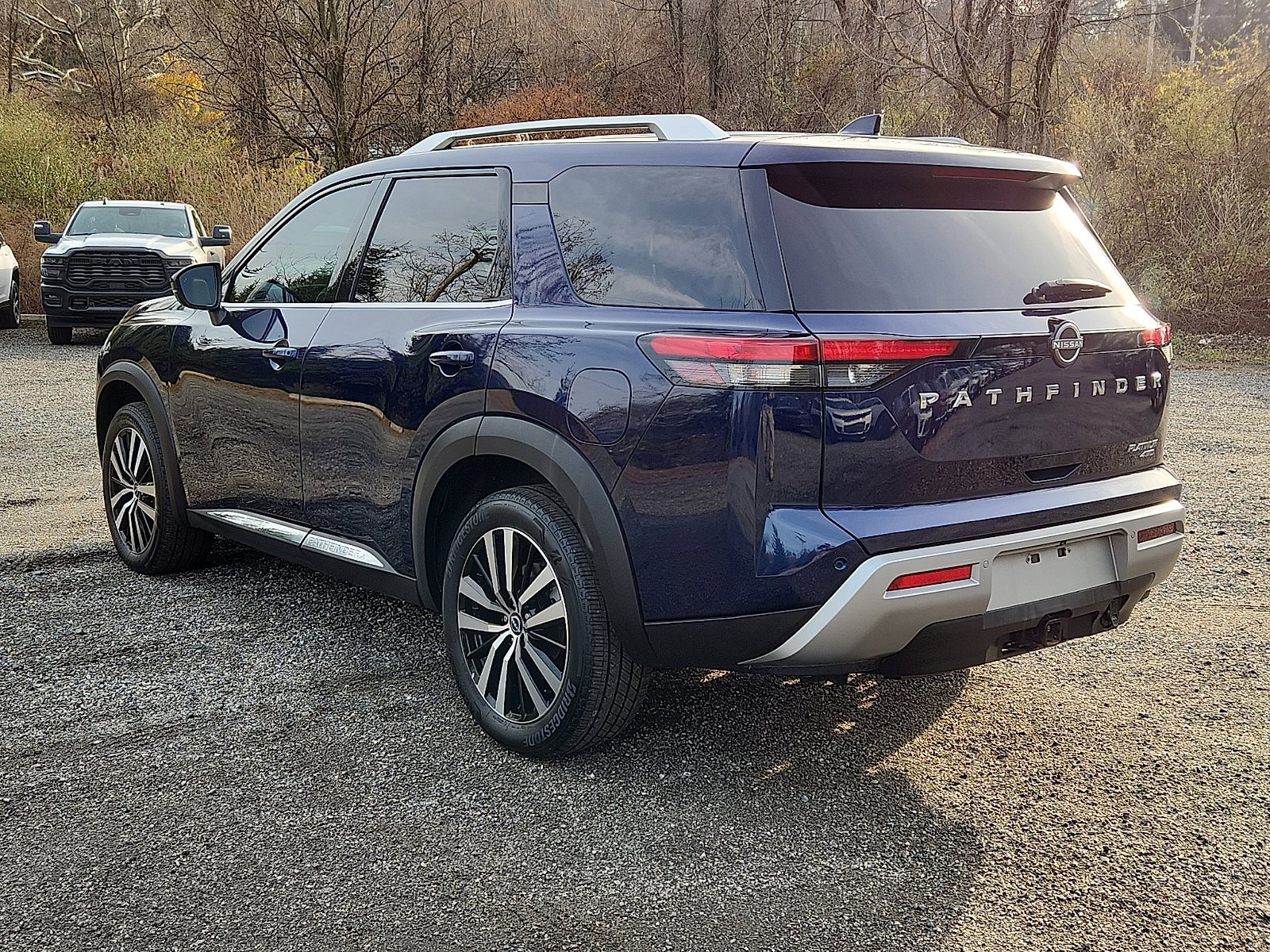 Used 2023 Nissan Pathfinder Platinum w/ Cargo Package image 4