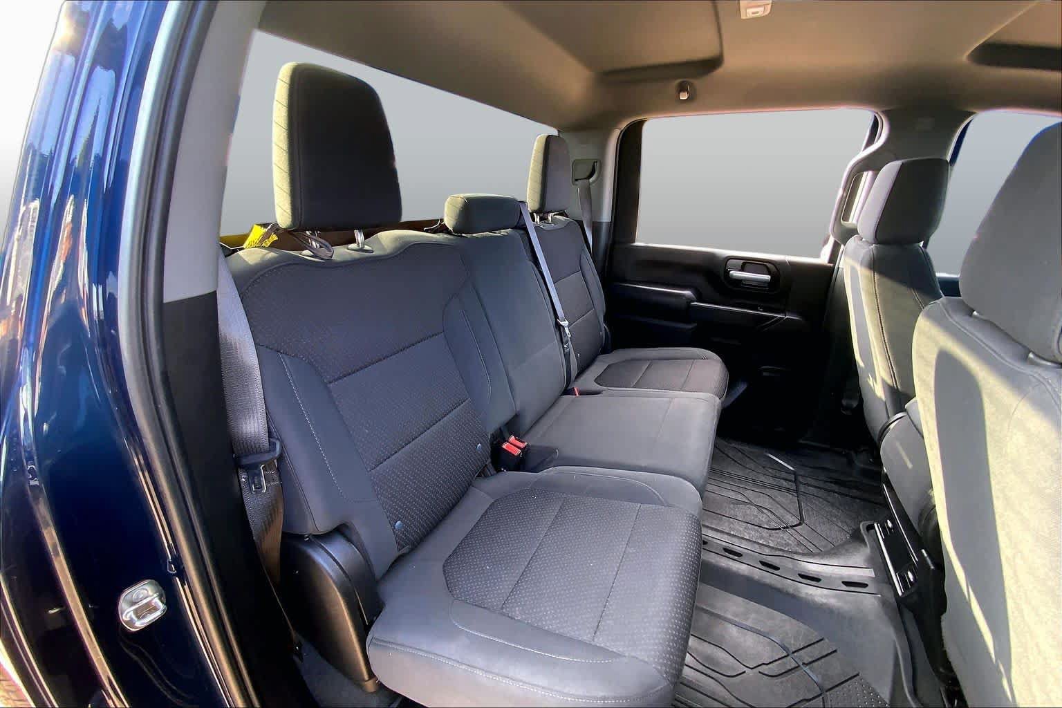 Used 2021 Chevrolet Silverado 2500 Custom w/ Custom Value Package AWD/4WD image 20