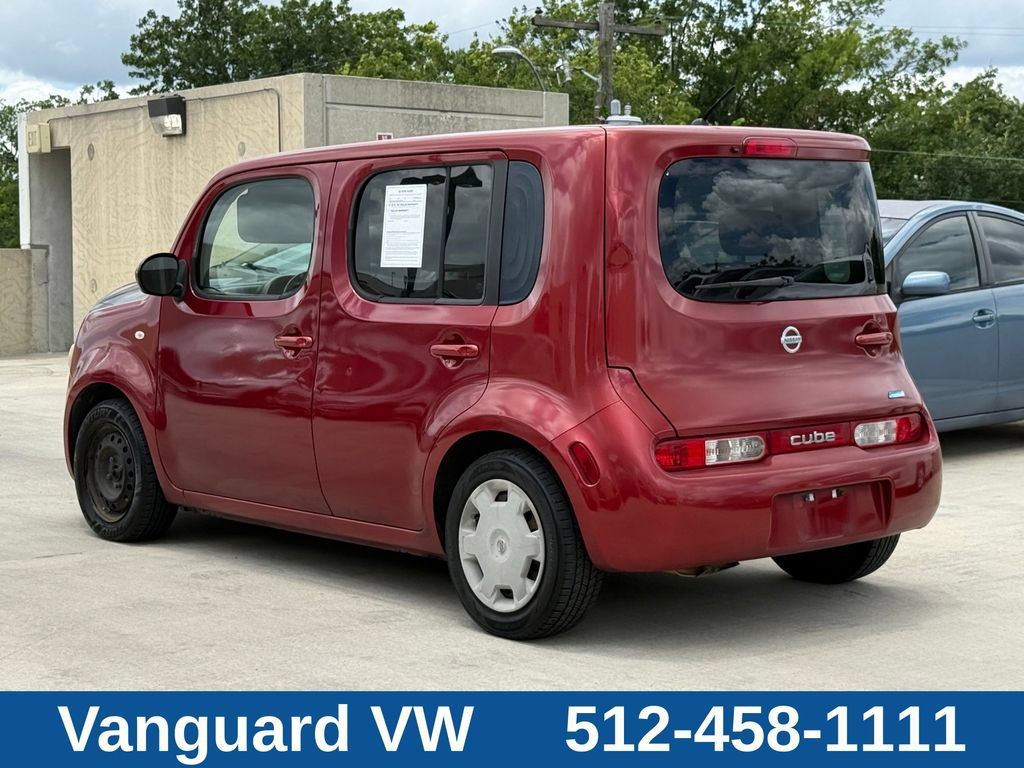 Used 2014 Nissan Cube 1.8 S w/ Interior Designer Package FWD image 7