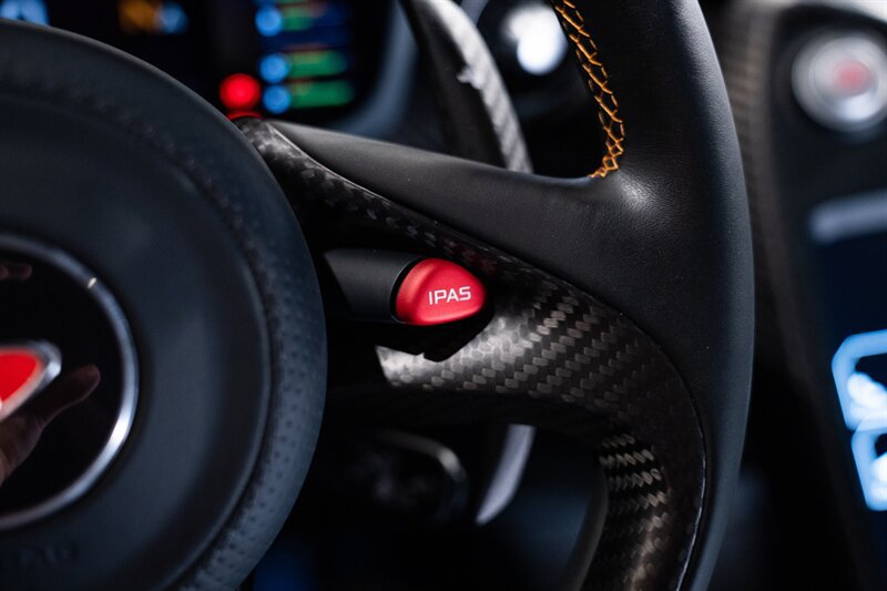 Used 2014 McLaren P1 RWD image 47