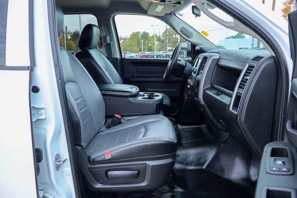 Used 2022 RAM 1500 Tradesman w/ Chrome Appearance Group image 8