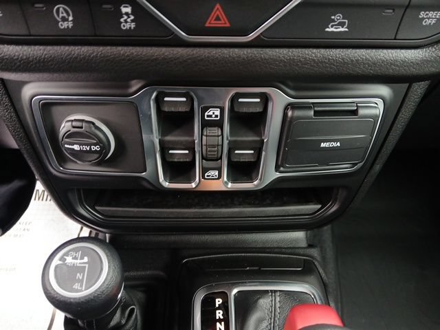 New 2026 Jeep Wrangler Unlimited Sport AWD/4WD image 24