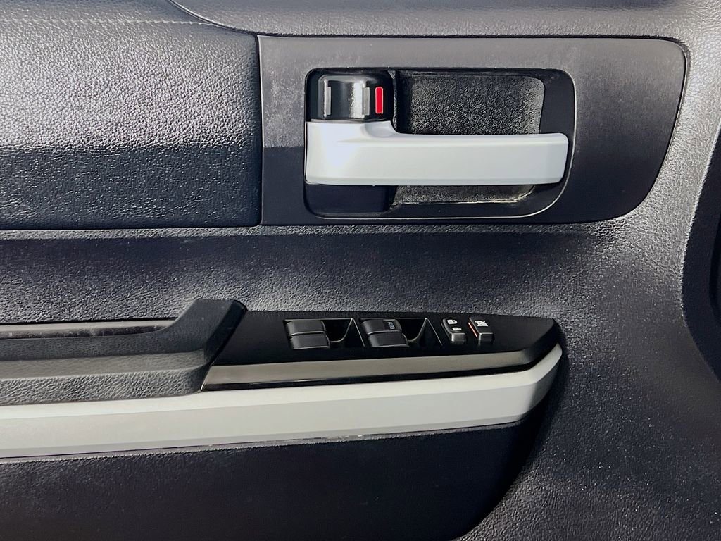 Used 2020 Toyota Tundra SR5 image 18