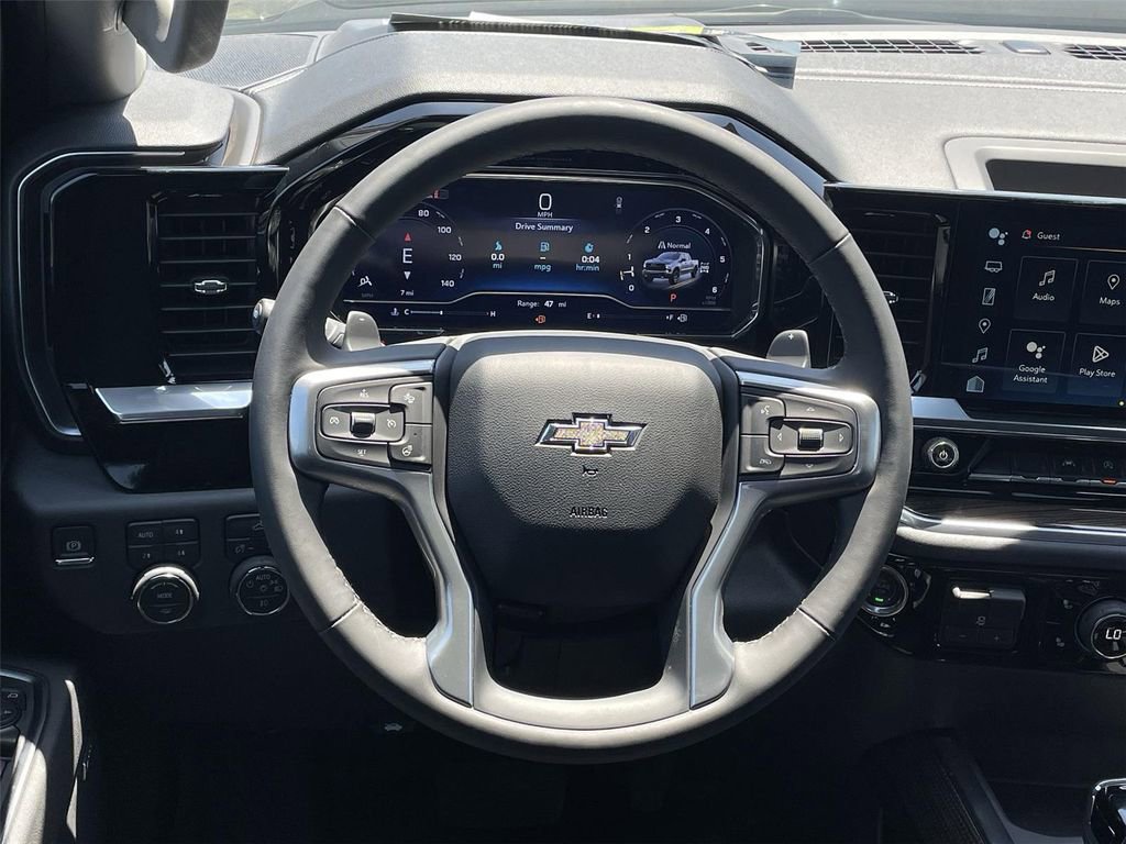 Used 2025 Chevrolet Silverado 1500 LT Trail Boss w/ Convenience Package II image 10