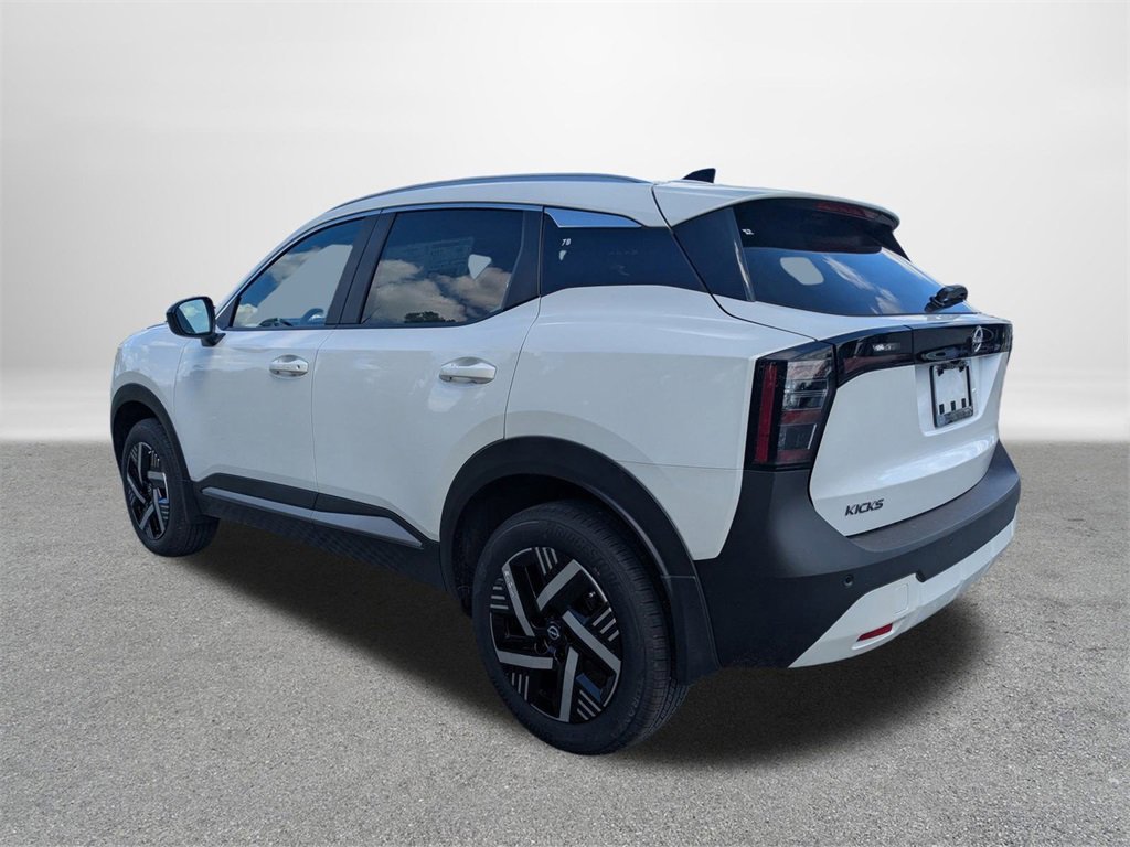 New 2026 Nissan Kicks SV image 5