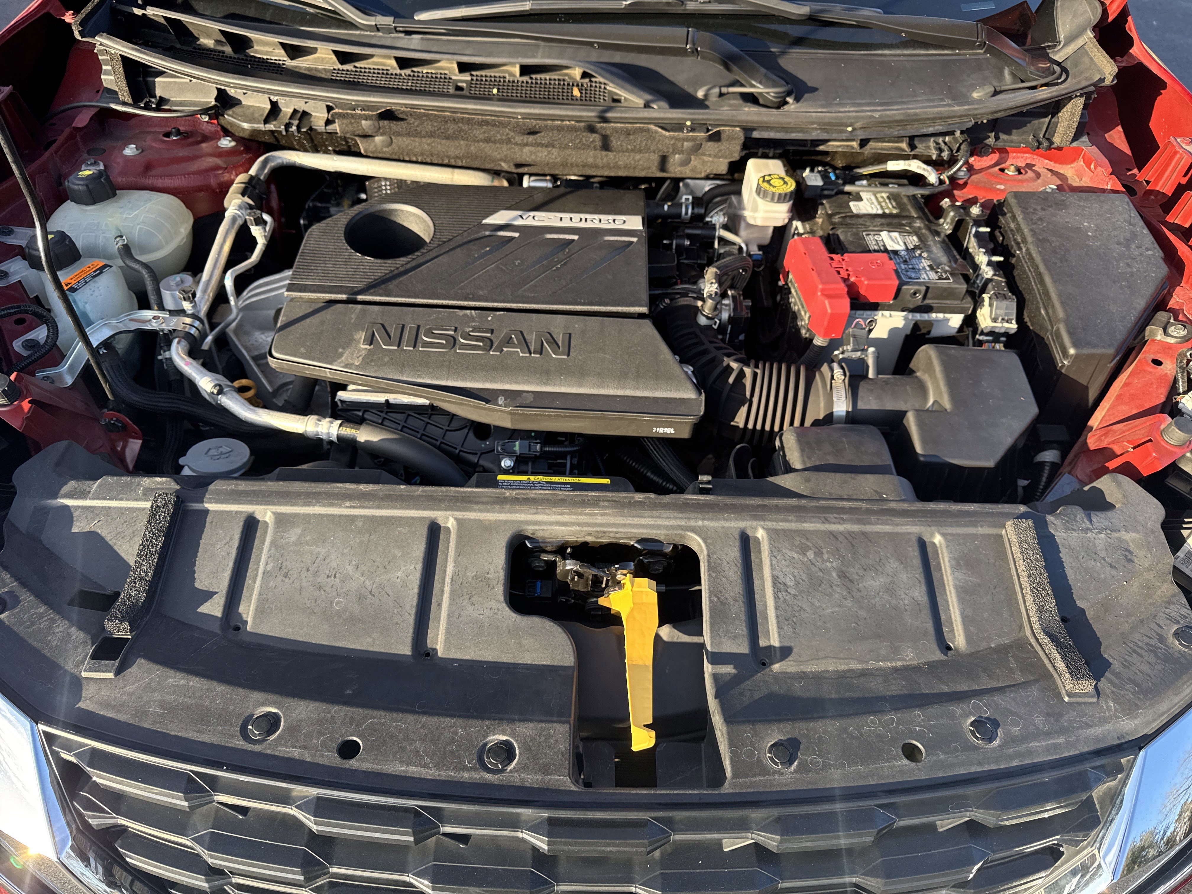 Used 2023 Nissan Rogue S image 37
