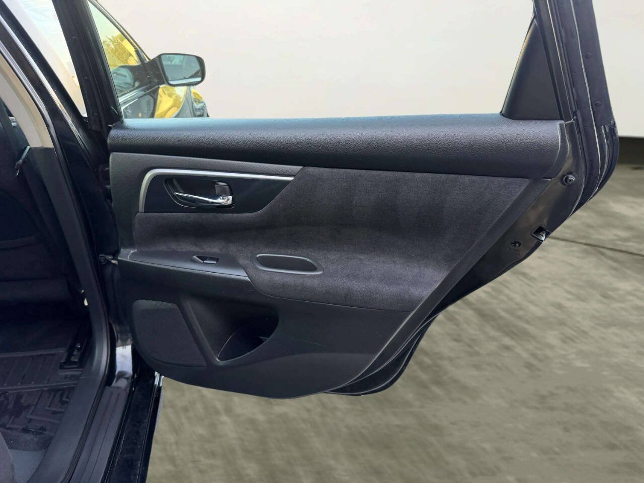 Used 2013 Nissan Altima 2.5 S FWD image 20