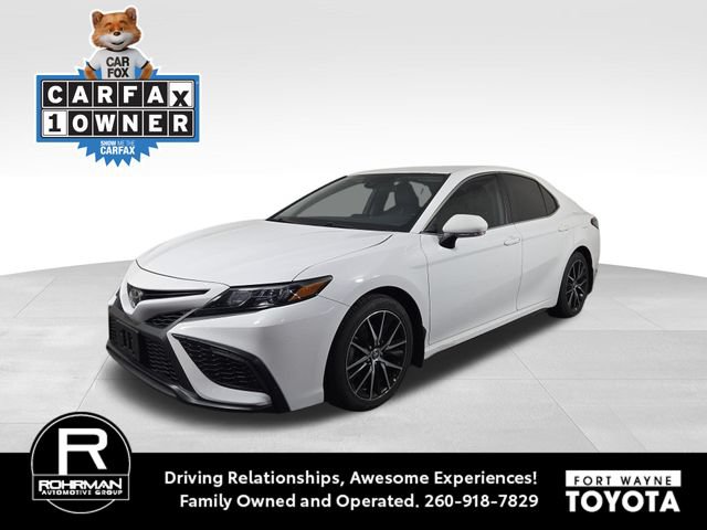 Used 2024 Toyota Camry SE