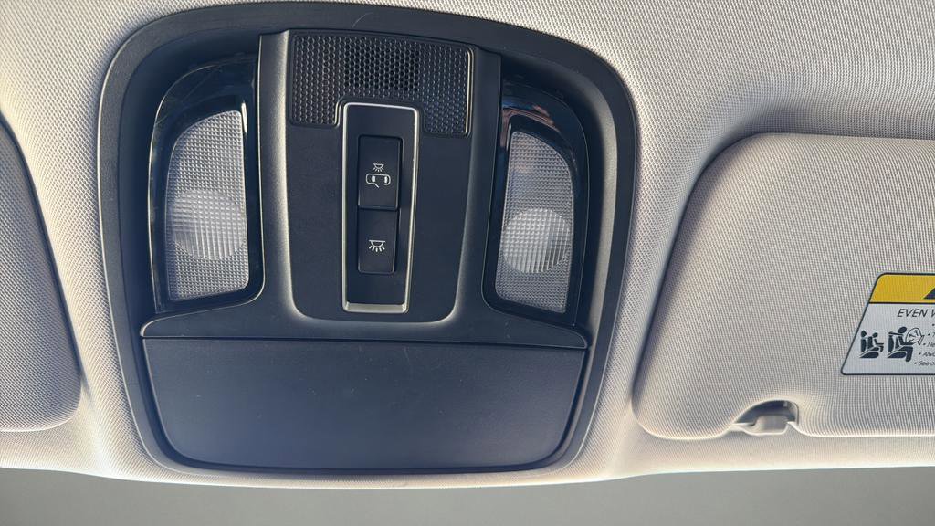 Used 2019 Kia Sorento L FWD image 23