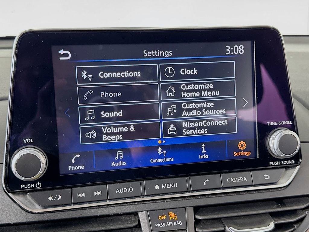 Used 2025 Nissan Altima 2.5 SV image 35