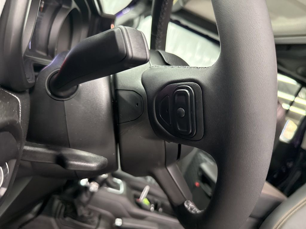 New 2026 Jeep Gladiator Sport image 17