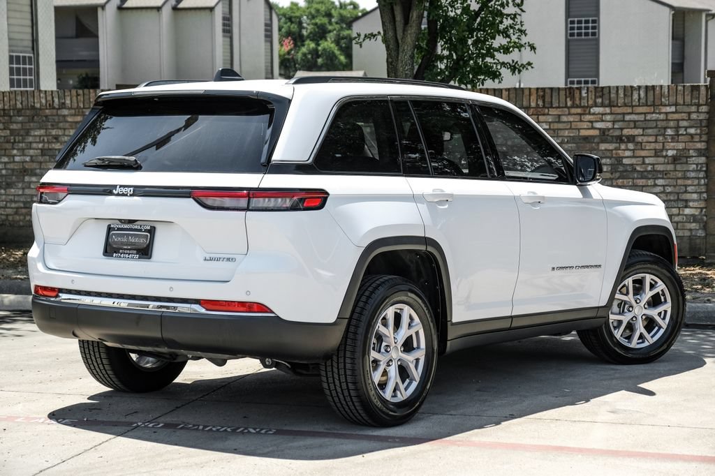 Used 2022 Jeep Grand Cherokee Limited RWD image 15