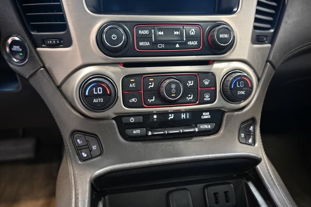 Used 2016 GMC Yukon Denali w/ Open Road Package AWD/4WD image 17