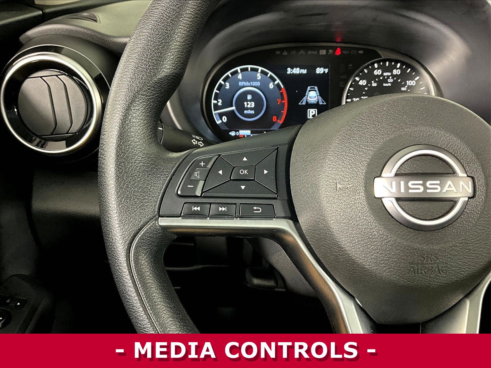 Certified 2023 Nissan Kicks SV FWD image 11