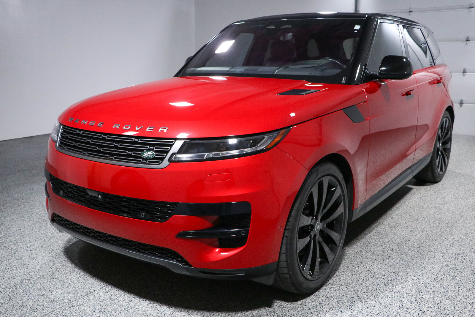 Used 2023 Land Rover Range Rover Sport SE AWD/4WD image 33