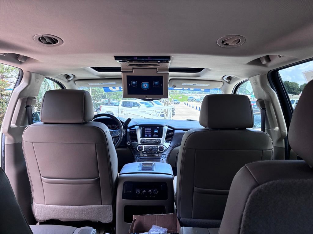 Used 2020 Chevrolet Suburban Premier RWD image 19