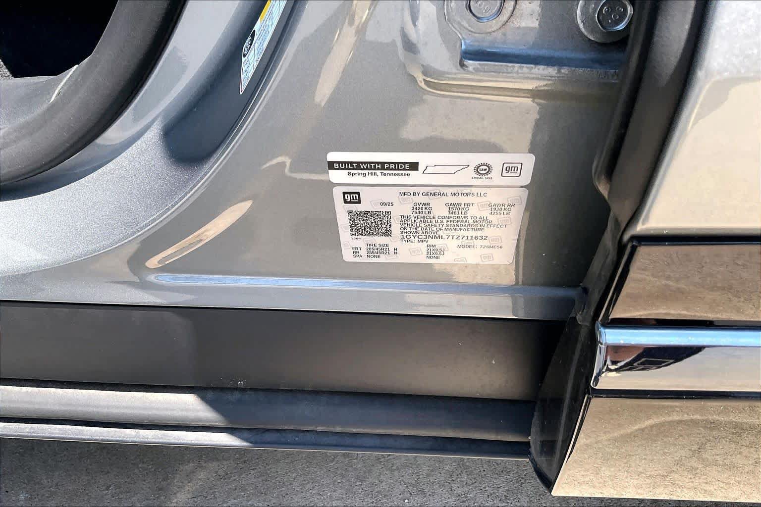 Used 2026 Cadillac Vistiq Sport w/ LPO, Floor Liner Package AWD/4WD image 33