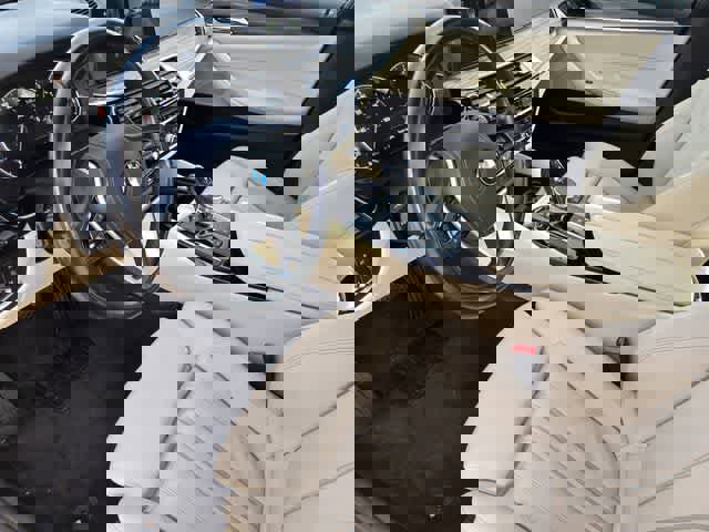 Used 2018 BMW 530i image 2