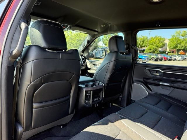 Used 2025 RAM 1500 Laramie AWD/4WD image 27