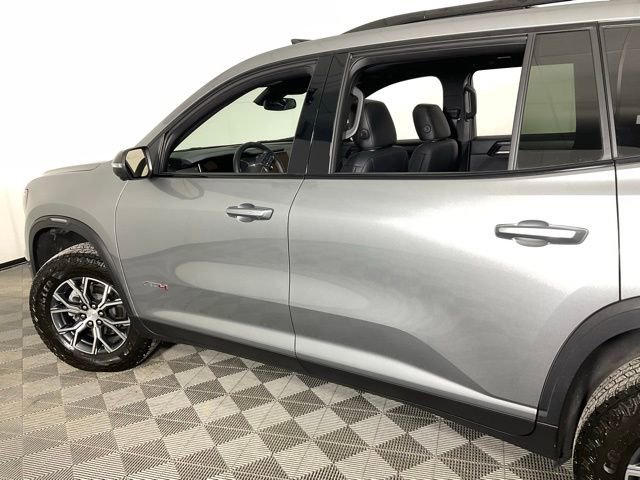 Used 2024 GMC Acadia AT4 w/ LPO, Floor Liner Package image 38