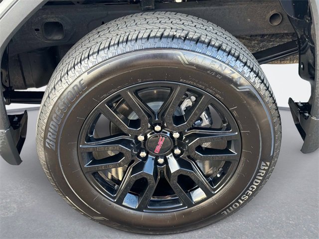 Used 2025 GMC Sierra 1500 Elevation image 11