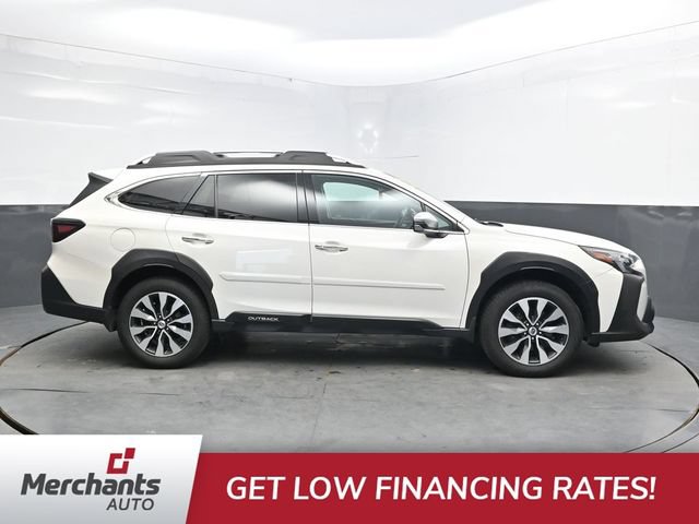 Used 2023 Subaru Outback Touring AWD/4WD image 9