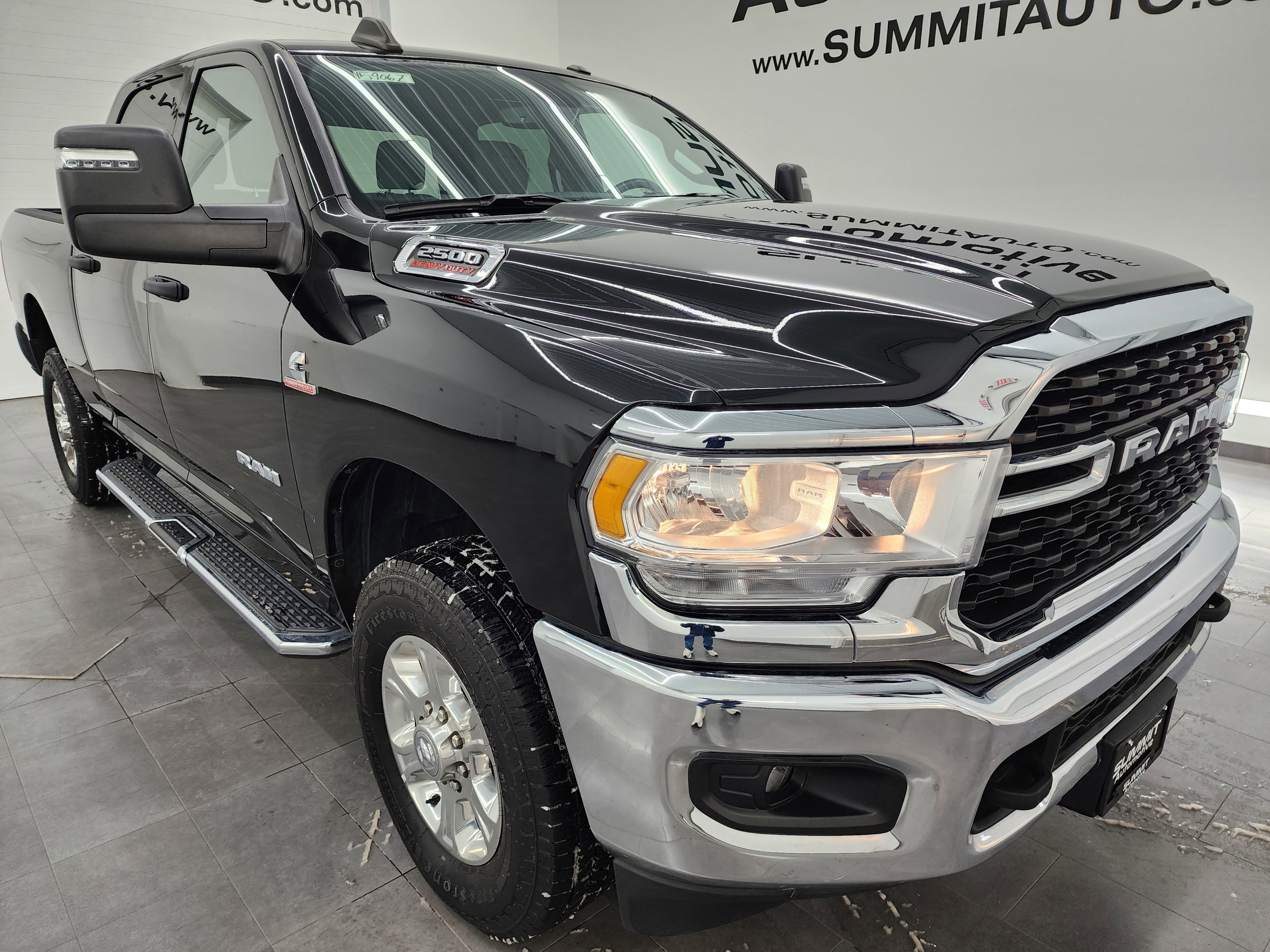 Used 2024 RAM 2500 Big Horn image 2