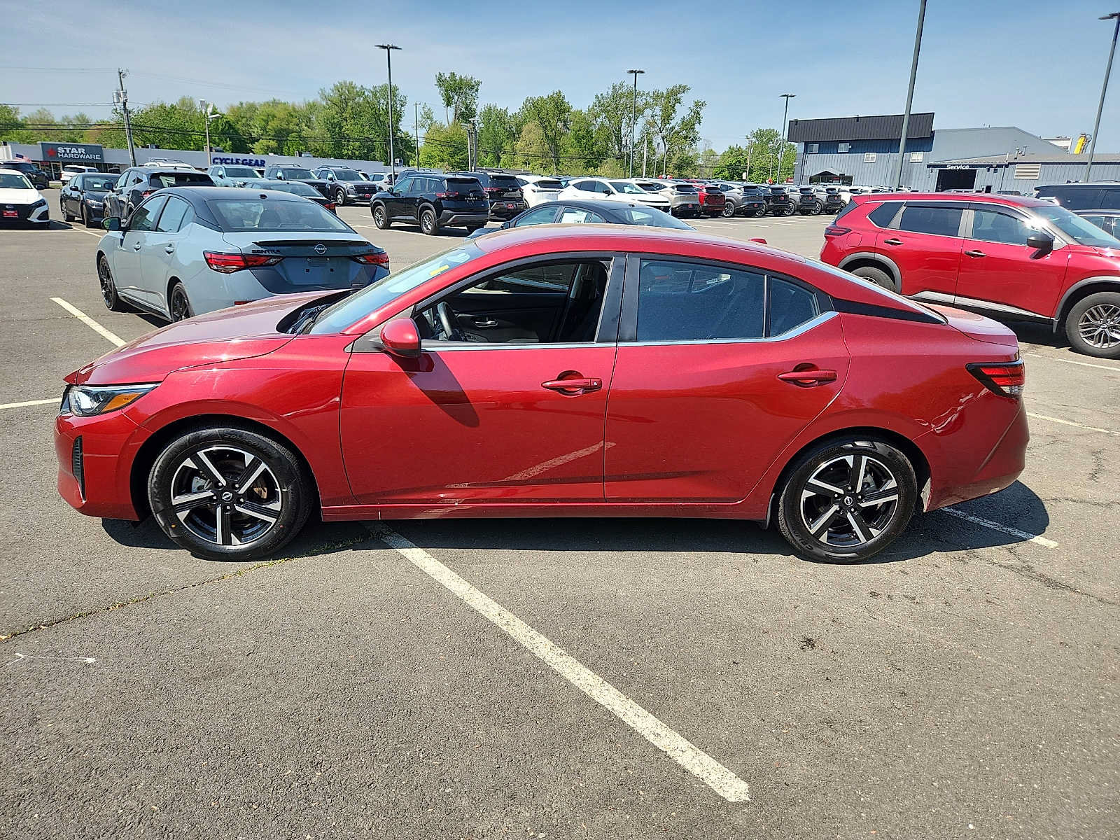 Used 2024 Nissan Sentra SV FWD image 7