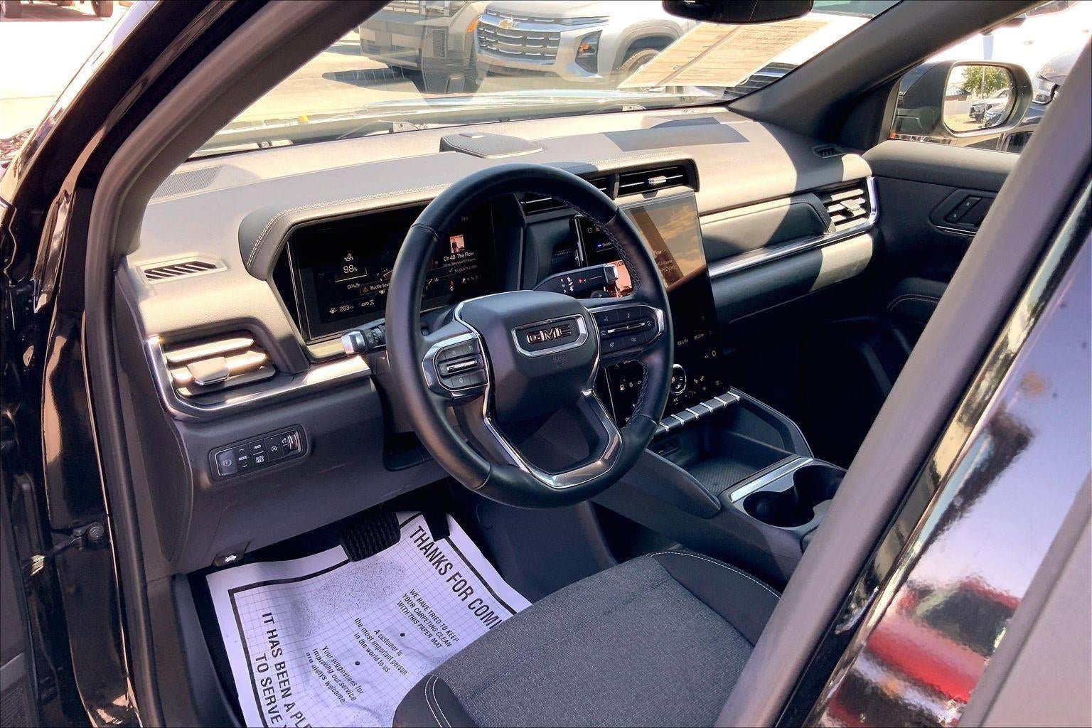 Used 2025 GMC Terrain Elevation AWD/4WD image 13
