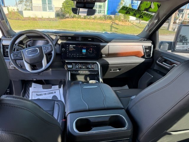Used 2024 GMC Sierra 2500 Denali w/ Denali Reserve Package image 14