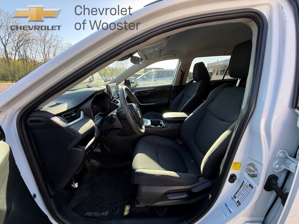 Used 2019 Toyota RAV4 LE w/ All Weather Liner Package AWD/4WD image 11