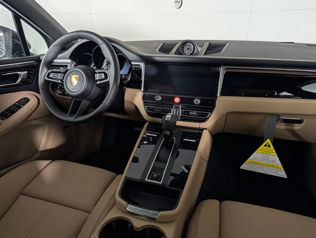 New 2026 Porsche Macan image 22