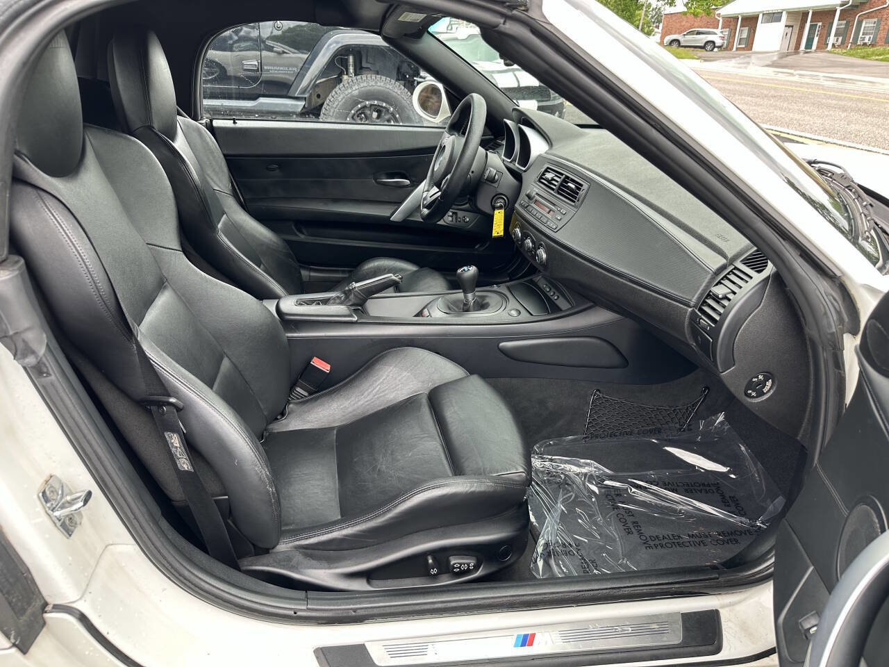 Used 2008 BMW M Roadster Base 2dr Convertible image 8