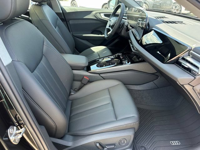 Used 2025 Audi A5 2.0T Premium w/ Convenience Package AWD/4WD image 10