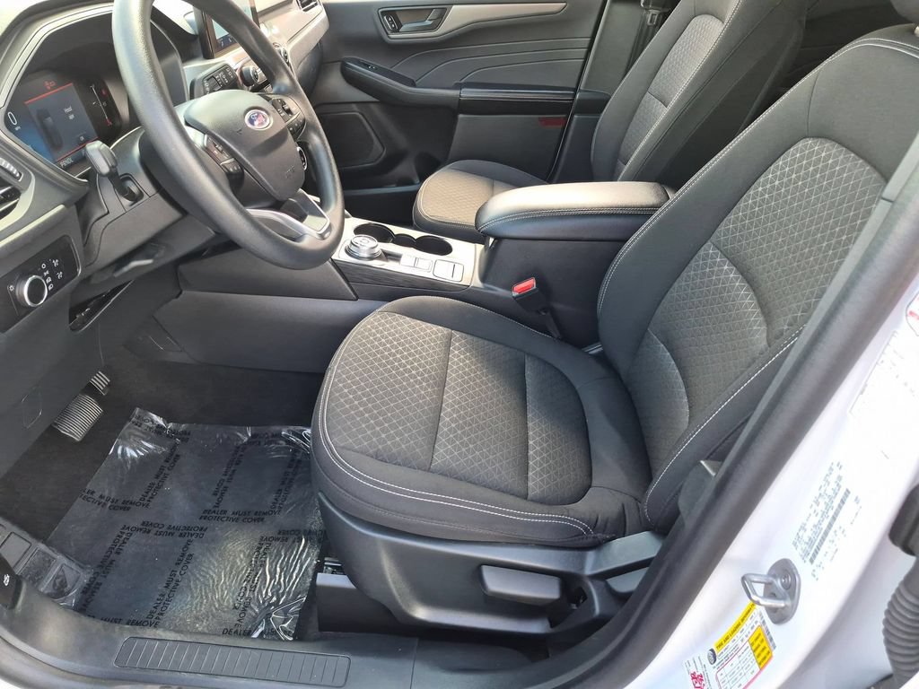 Used 2025 Ford Escape Active FWD image 22