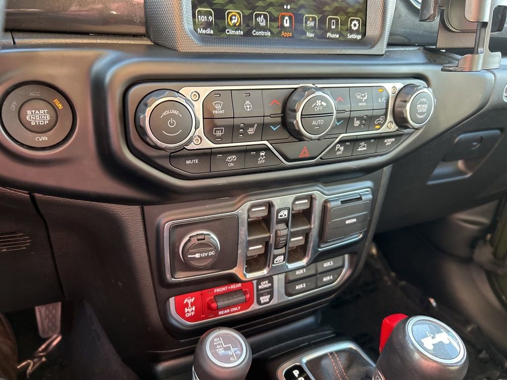 Used 2022 Jeep Wrangler Unlimited Rubicon w/ Trailer Tow Package image 45