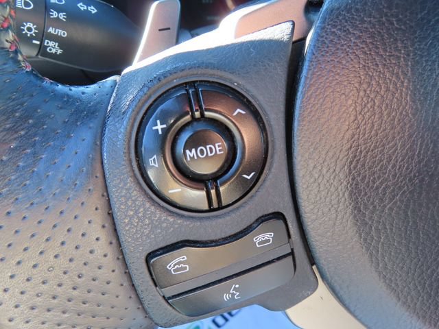 Used 2015 Lexus IS 350 w/ F-Sport Package RWD image 17