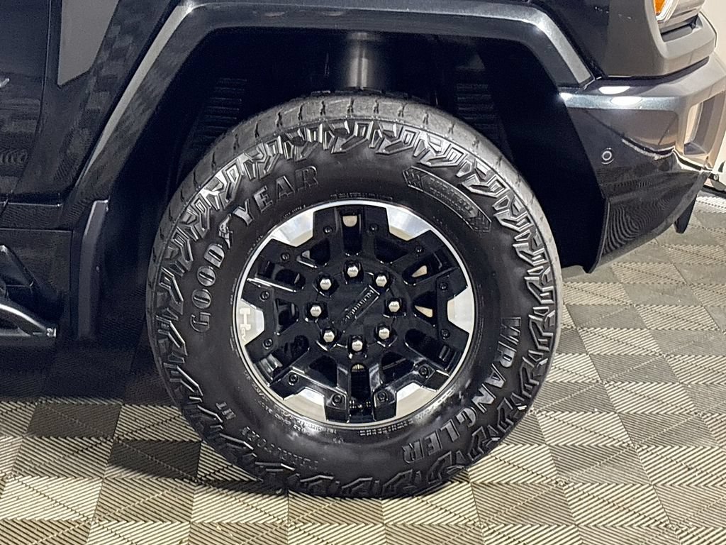 Used 2024 GMC Hummer EV 3X w/ Extreme Off-Road Package AWD/4WD image 24