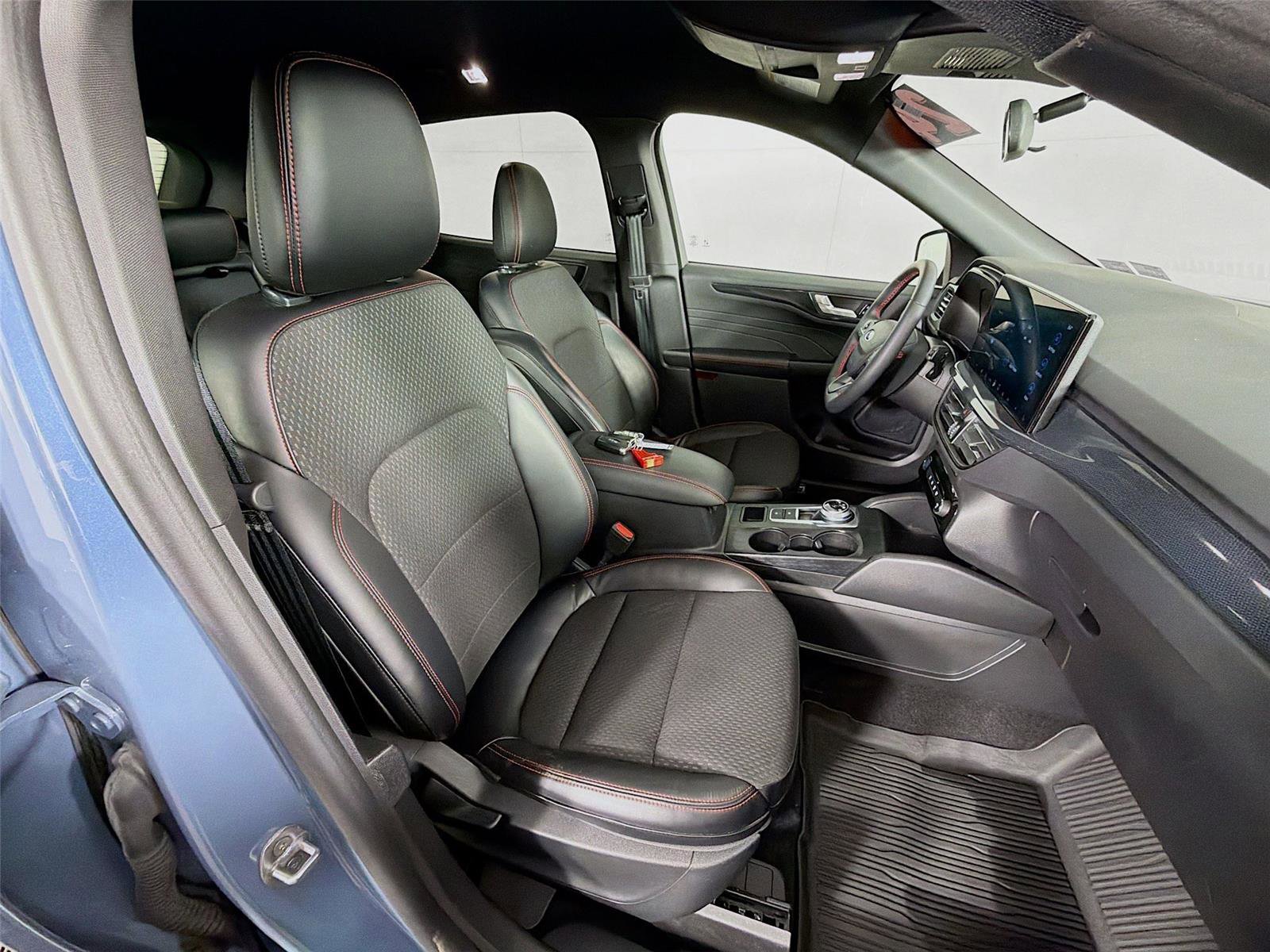 Used 2024 Ford Escape ST-Line w/ Tech Pack #1 image 26