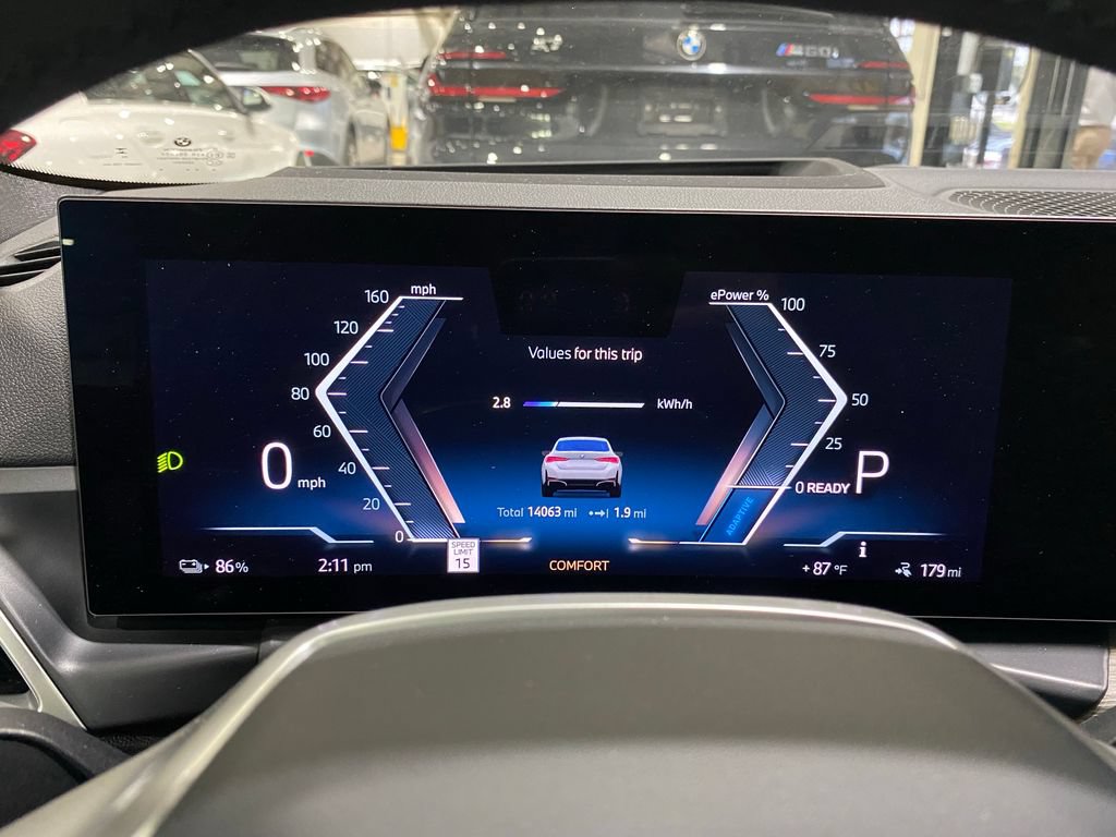 Used 2025 BMW i4 xDrive40i AWD/4WD image 12
