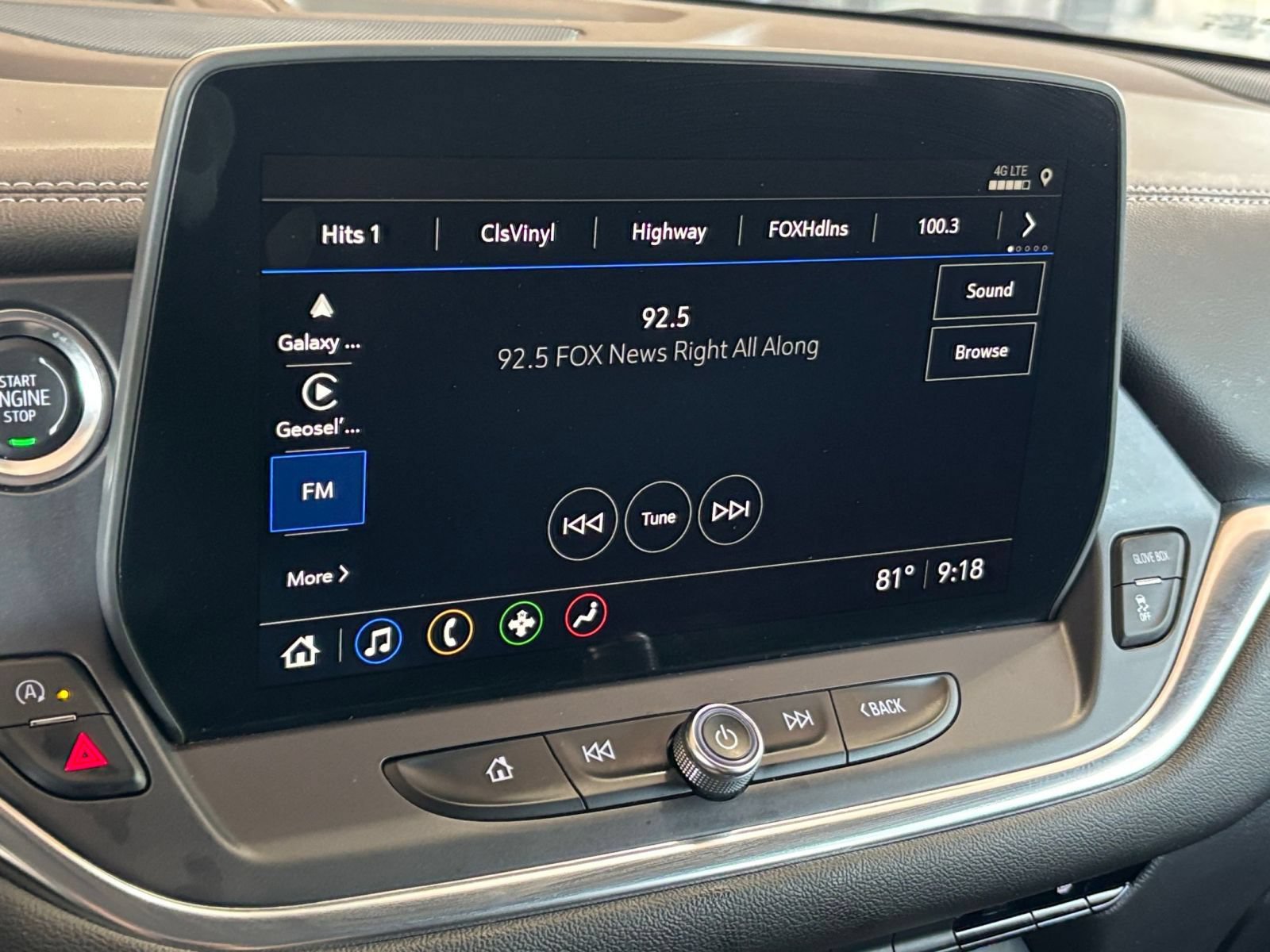 Used 2025 Chevrolet Blazer LT FWD image 17