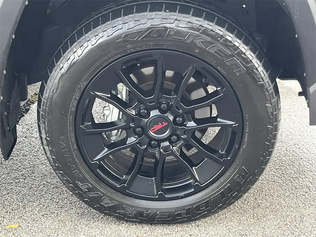 Used 2024 Toyota Tundra Limited w/ TRD Off-Road Package image 9