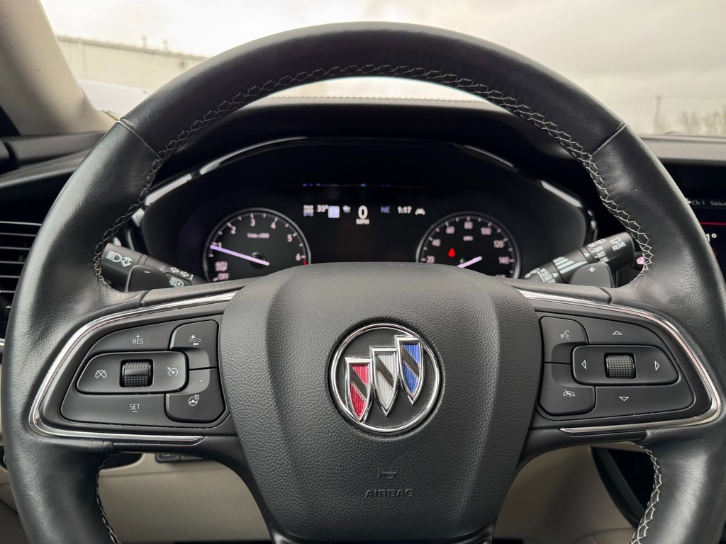 Used 2023 Buick Envision Avenir image 16