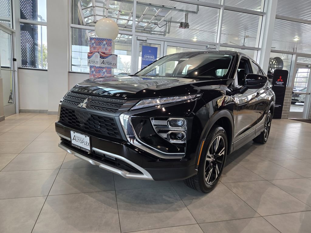 Used 2026 Mitsubishi Eclipse Cross SE image 2