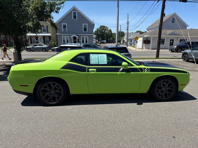 Used 2019 Dodge Challenger R/T w/ T/A Package RWD image 5