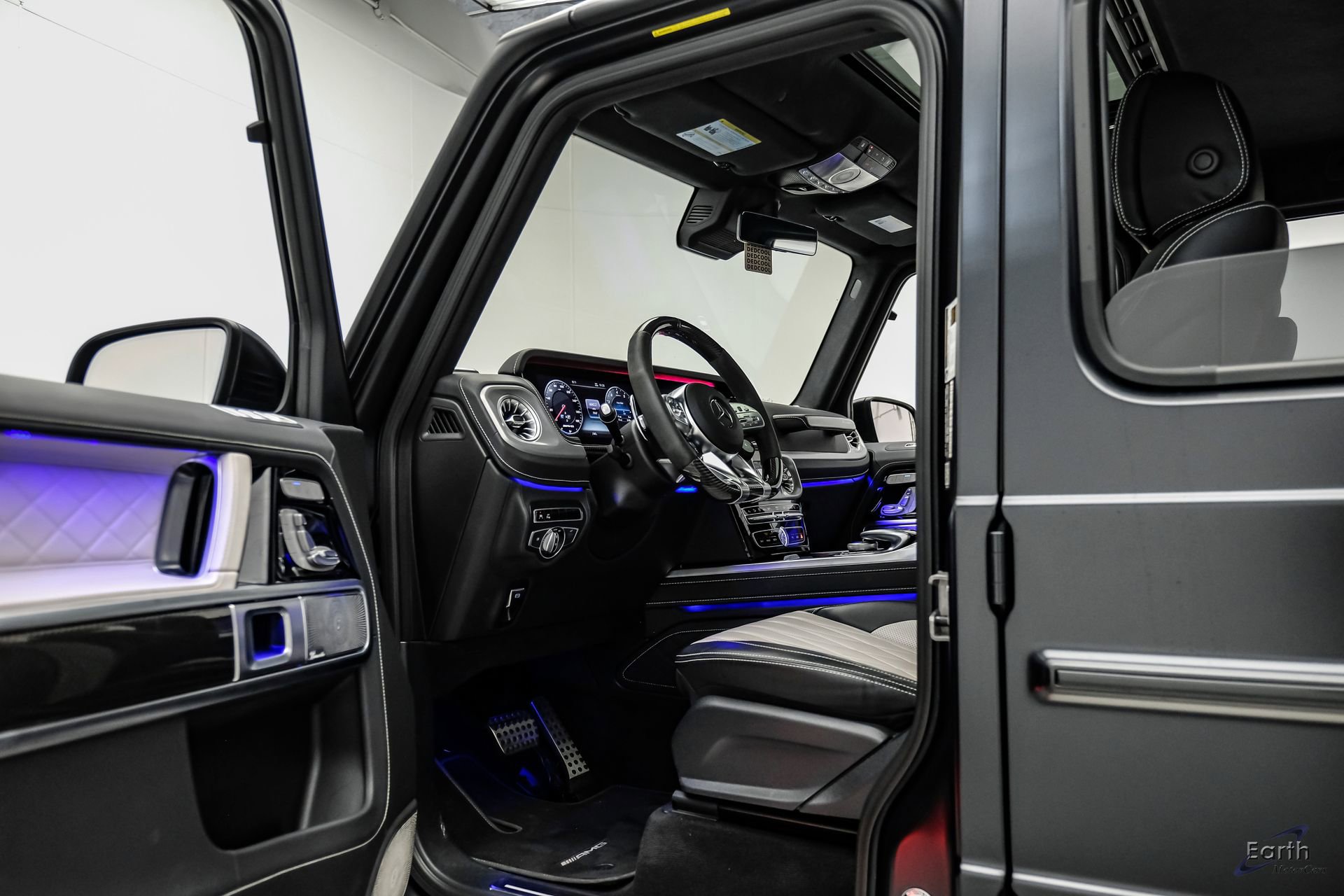 Used 2024 Mercedes-Benz G 63 AMG 4MATIC image 38