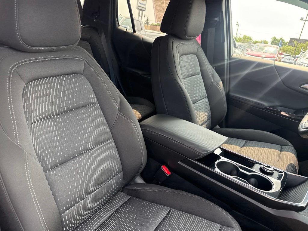 Certified 2026 Chevrolet Equinox LT AWD/4WD image 38