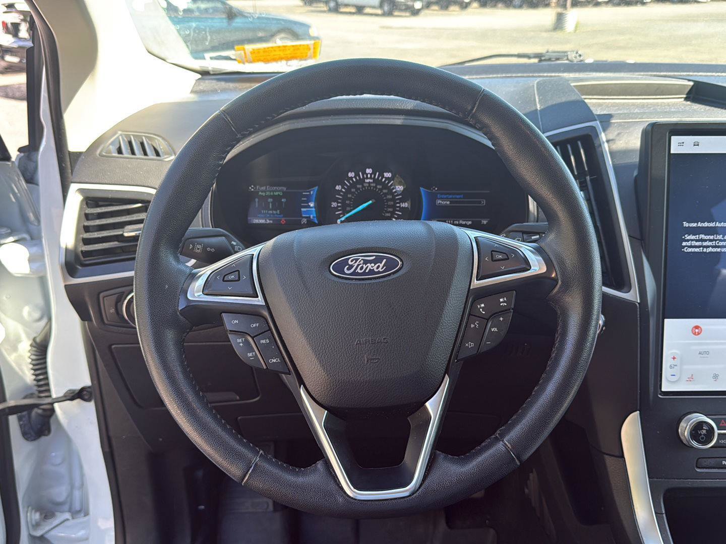 Used 2023 Ford Edge SEL AWD/4WD image 5
